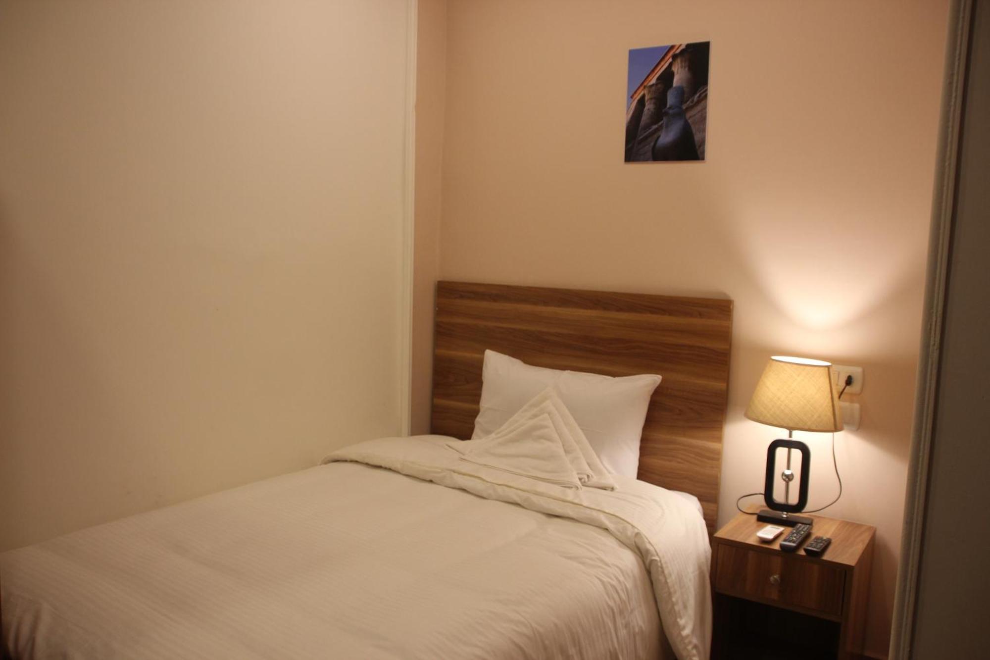 Farida Pyramids Boutique Hotel Kafret el-Gabal Eksteriør billede