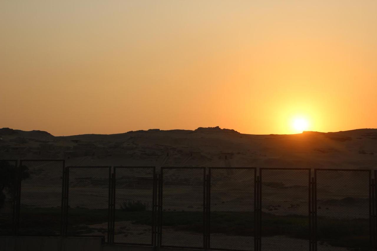 Farida Pyramids Boutique Hotel Kafret el-Gabal Eksteriør billede
